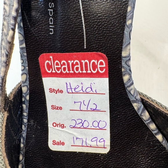 Donald Pliner luxury brand Stylish Gray Sandals size 7.5 - Picture 3 of 6